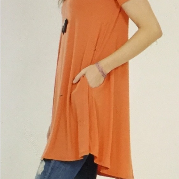 🆕Swing Tunic With Pockets - Picture 3 of 4